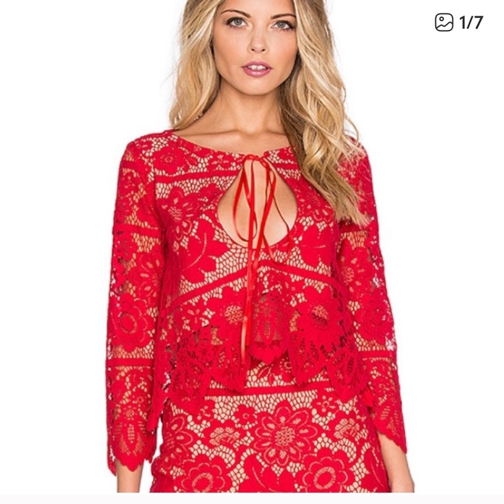 For Love and Lemons Gianna Red Lace Long Slv Crop Top Peep Hole, Sz Large NWT